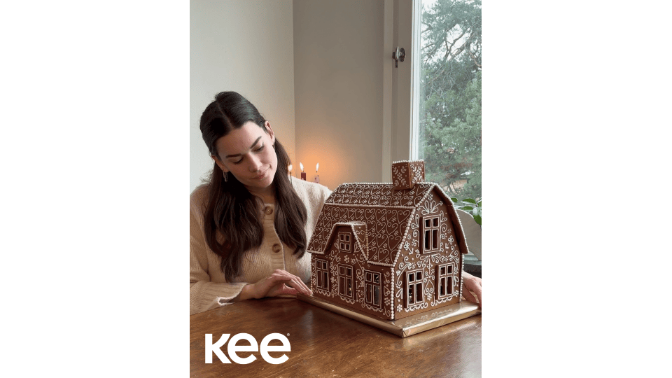 Kee x Sofia Viola the Gingerbread Architect